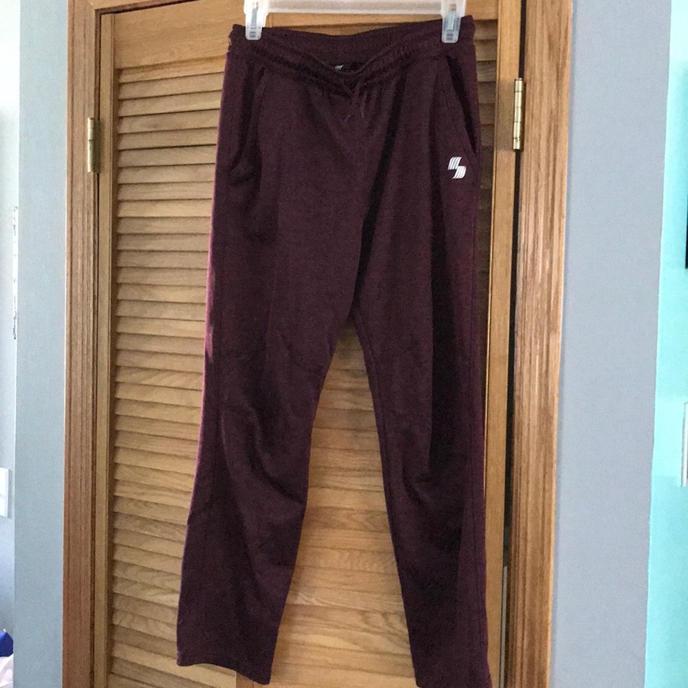 Athletic pants